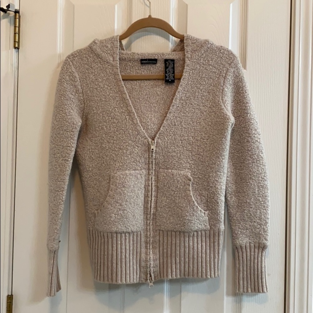 Sweater Hoodie